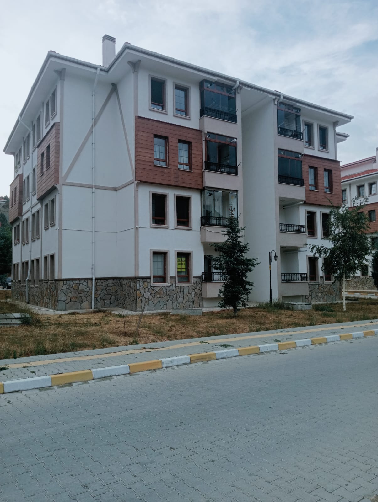 Mudurnu 4.Etap Toki Bloklarında Giriş Kat 2+1 Daire