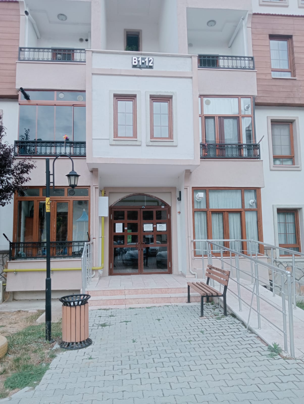 Mudurnu 4.Etap Toki Bloklarında Giriş Kat 2+1 Daire