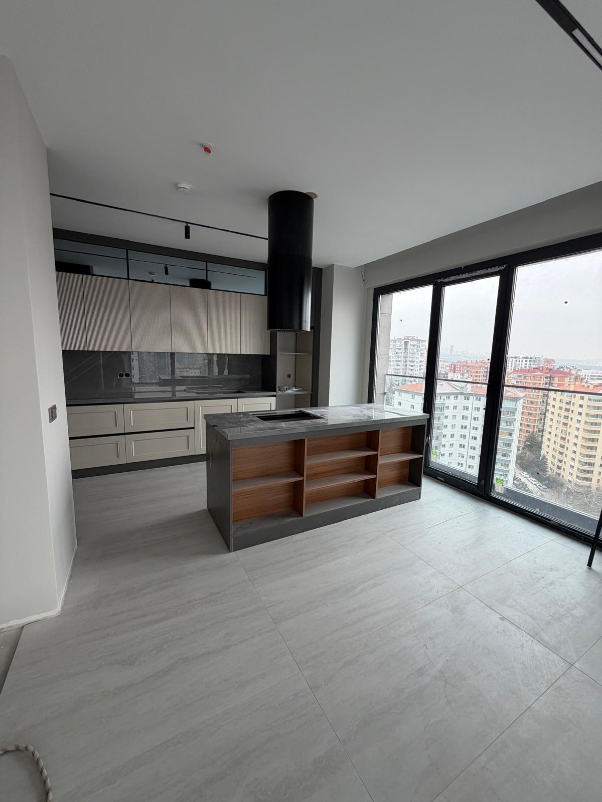 Vega Taurus Avm Yakınında 4+1 Daire