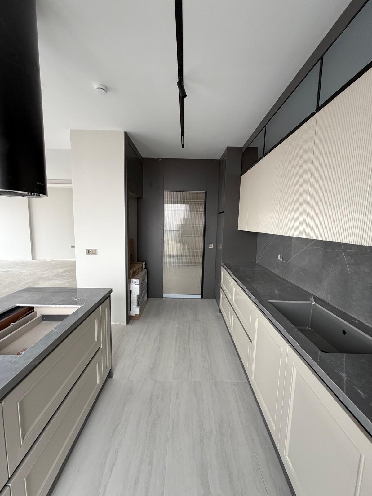 Vega Taurus Avm Yakınında 4+1 Daire