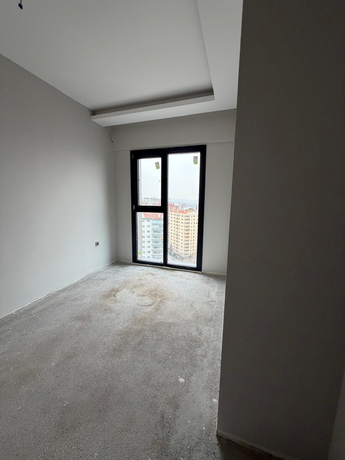 Vega Taurus Avm Yakınında 4+1 Daire