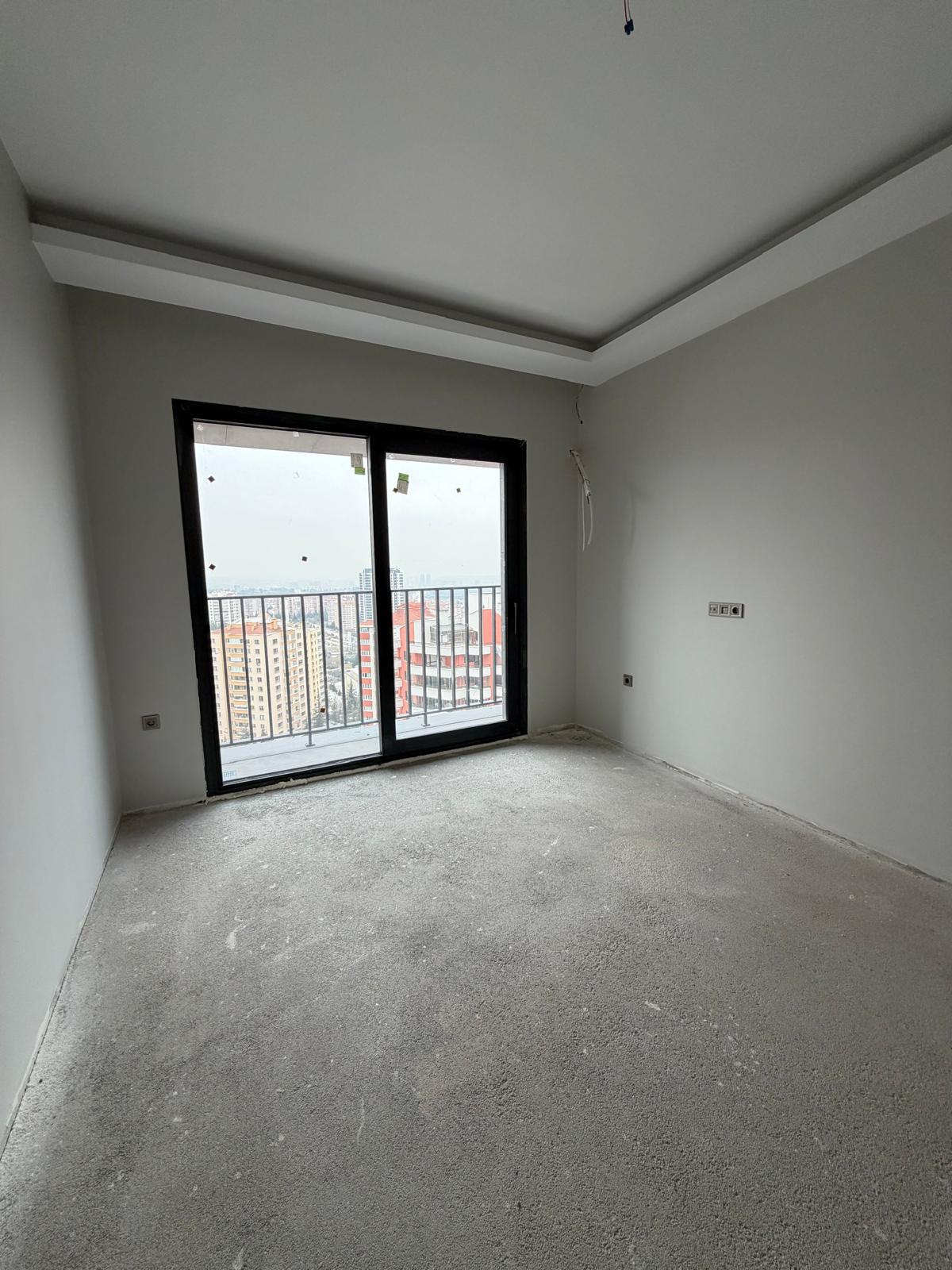 Vega Taurus Avm Yakınında 4+1 Daire