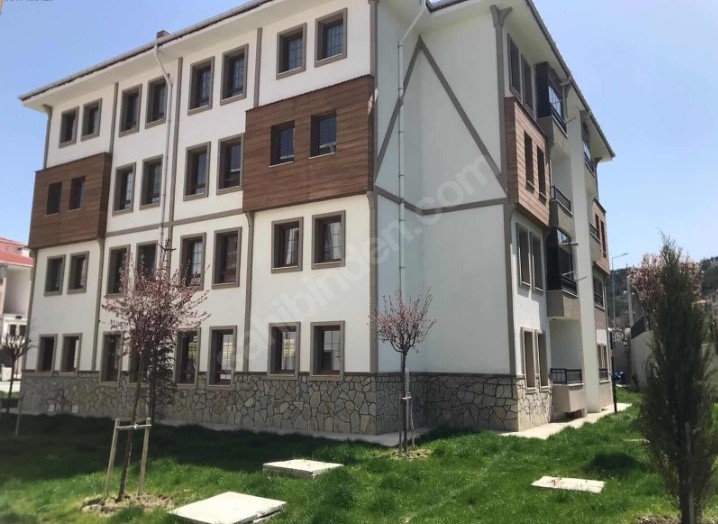 Mudurnu 4.Etap Toki Bloklarında 4. Kat 2+1 Daire